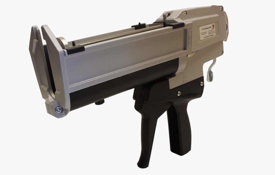 DM400
